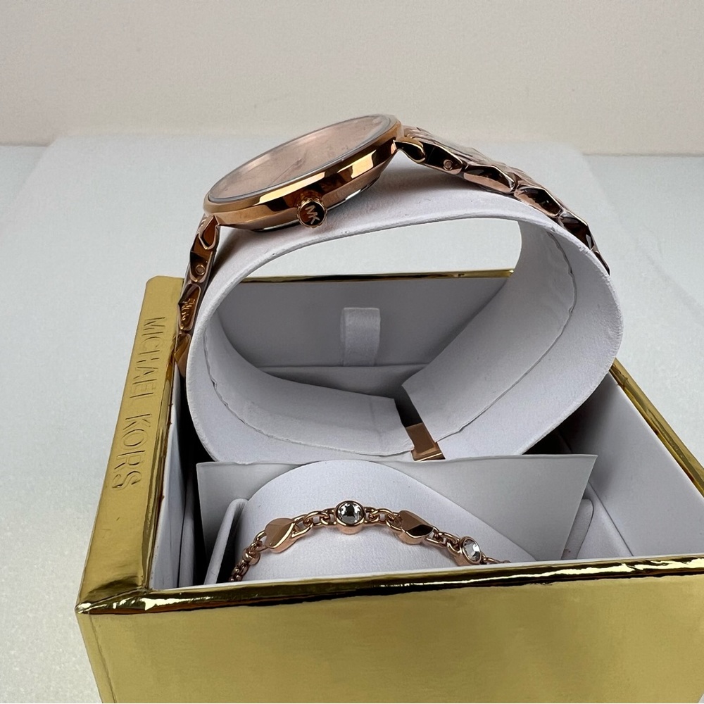 (No battery)Michael Kors Women's Mini Pyper Rose Gold-Tone 32mm Watch /Bracelet - Picture 5 of 6